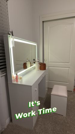 Vanity With Stool