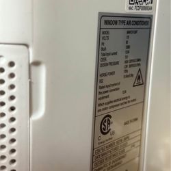 Aire Acondicionado Mides De 1200 BTU 115 Voltios 