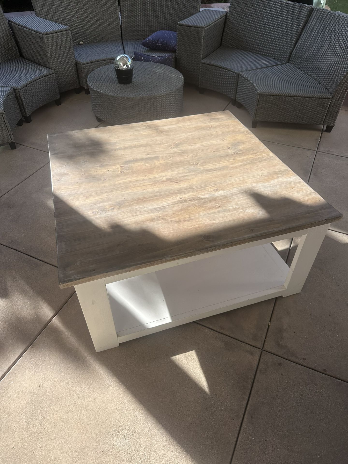 Free Coffee Table