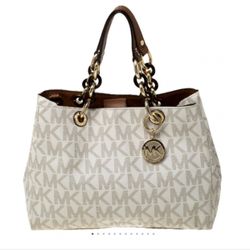  MICHAEL Michael Kors MICHAEL Michael Kors Off White/Brown Signature Coated Canvas Cynthia Tote