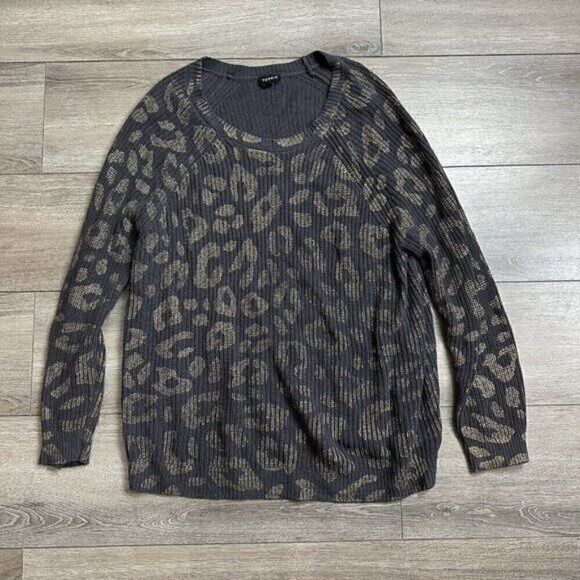 Torrid 1 Womens Plus 1X Animal Metallic Gold Print Gray Sweater
