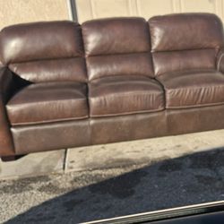 Sofa Like New