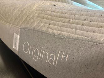 Queen Size Casper Mattress and Metal Bed Frame