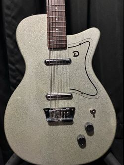 Danelectro '56 Baritone Electric Guitar - Silver Metalflake