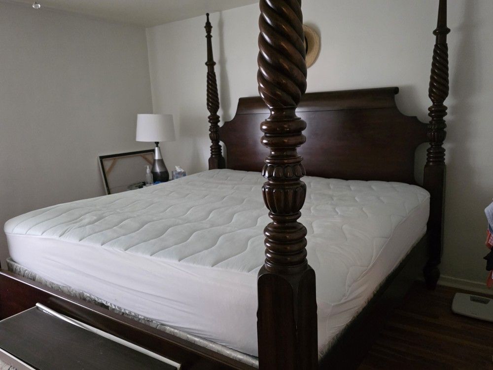 Polished King-Sized Cherywood Bedframe