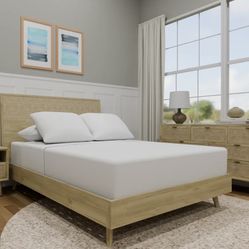 Andes Queen Bed by Design Evolution 