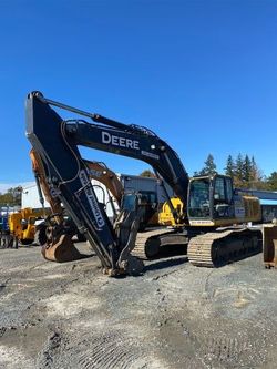 John Deere 350G LC (Excavator / Trackhoe)