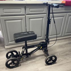 Knee Scooter