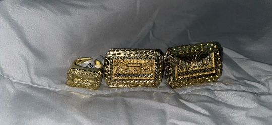 Last supper rings