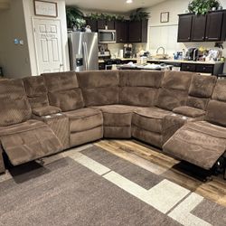 Brand New Super Plush Reclining Comfy Corduroy Sectional Sofa 
