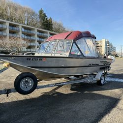 1999 21' hewescraft river runner with trailer