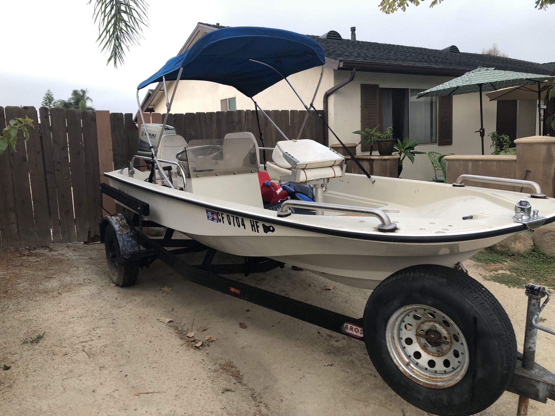 Boston Whaler Sport 15 1/2 ft boat