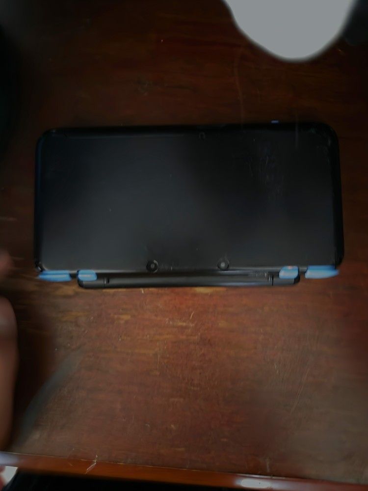 Nintendo 2DS XL