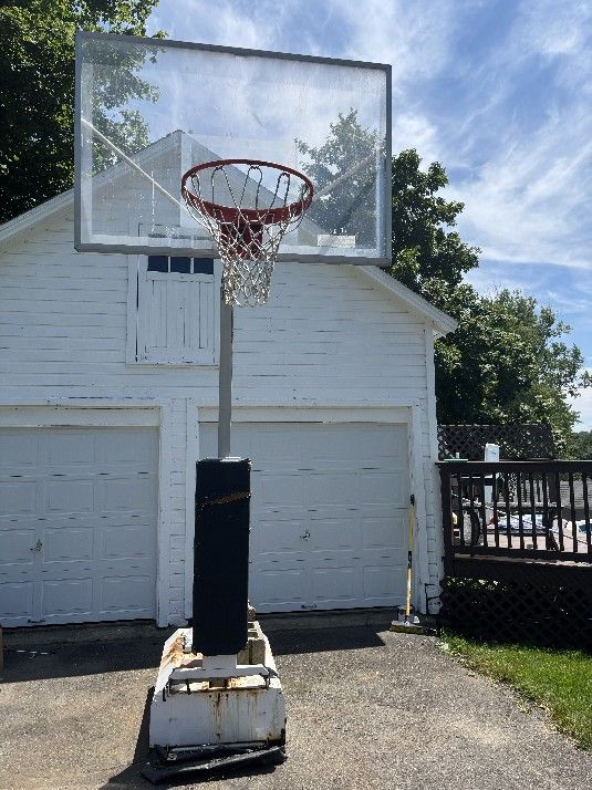 Basketball Hoop