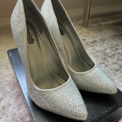 Classy Pointed Toe Glitter gem Silver heels