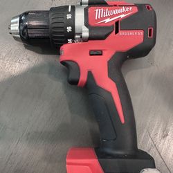 MILWAUKEE DRILL