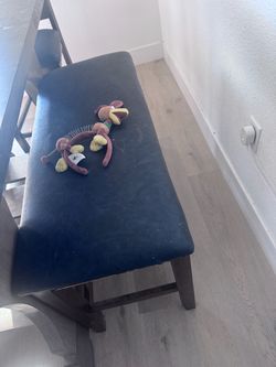 Dining Room Table, Bench and Chairs