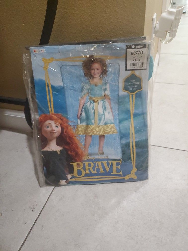 DISNEY BRAVE MERINA COSTUME.. ZS. 3T-4T)