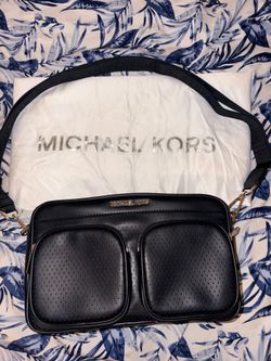 Michael Kors Crossbody 2 Front Pockets Bag New