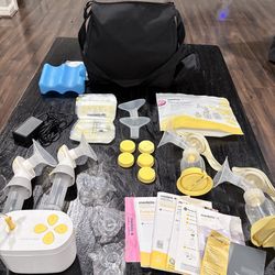 Medela breast pump 1 auto and 2 manual breast pumps