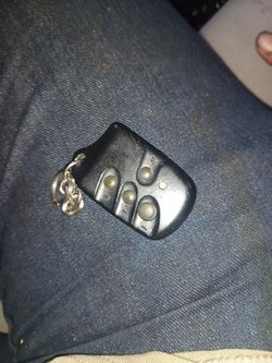 Keyless entry remote controller transmitter keyfob