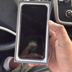 iPhone 8