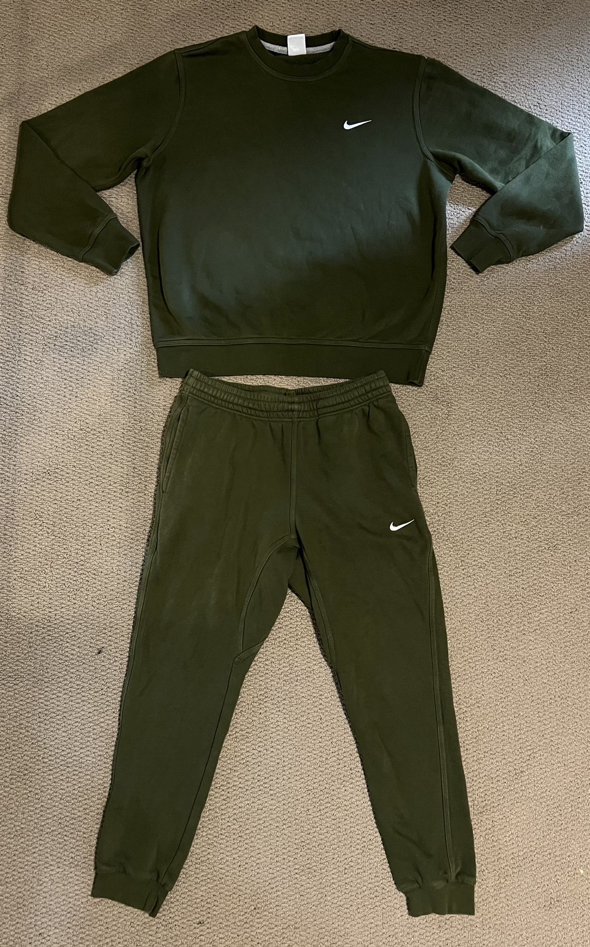 Nike Sweatsuit Outfit