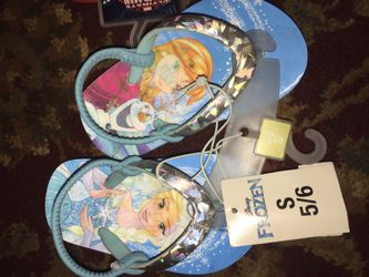 Frozen sandals size 5/6