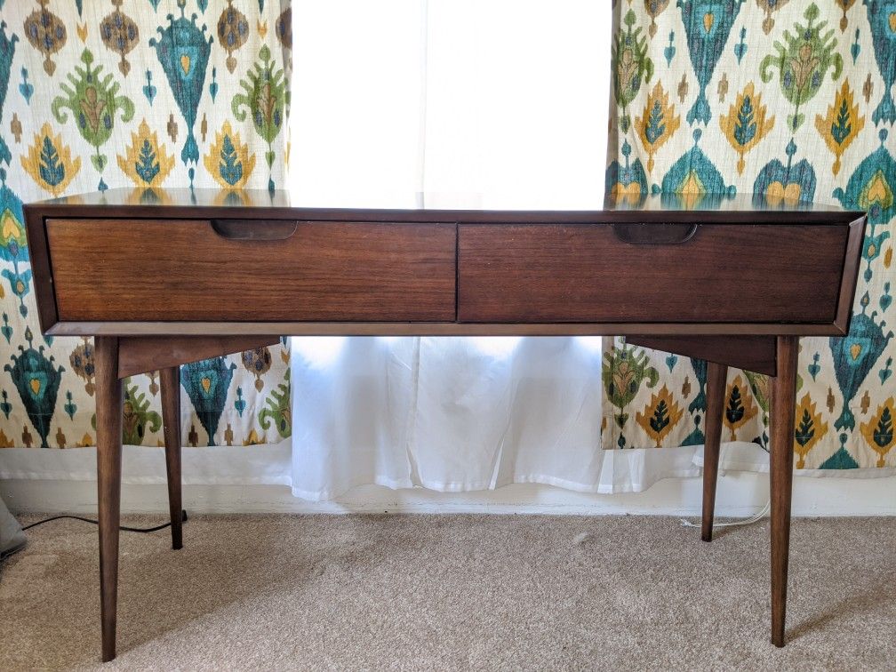 Stylish wood console table