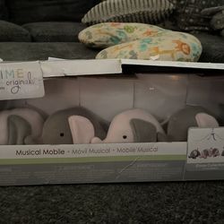 Brand New Open Box Bedtime Originals Eloise Pink/Gray Elephant Musical Baby Crib Mobile