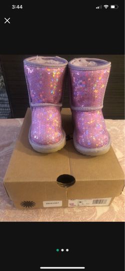 UGG Kids Sequin Boots Size 6