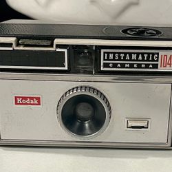 Kodak Instamatic 104 & Agfa Agfamatic 300 Sensor cameras 