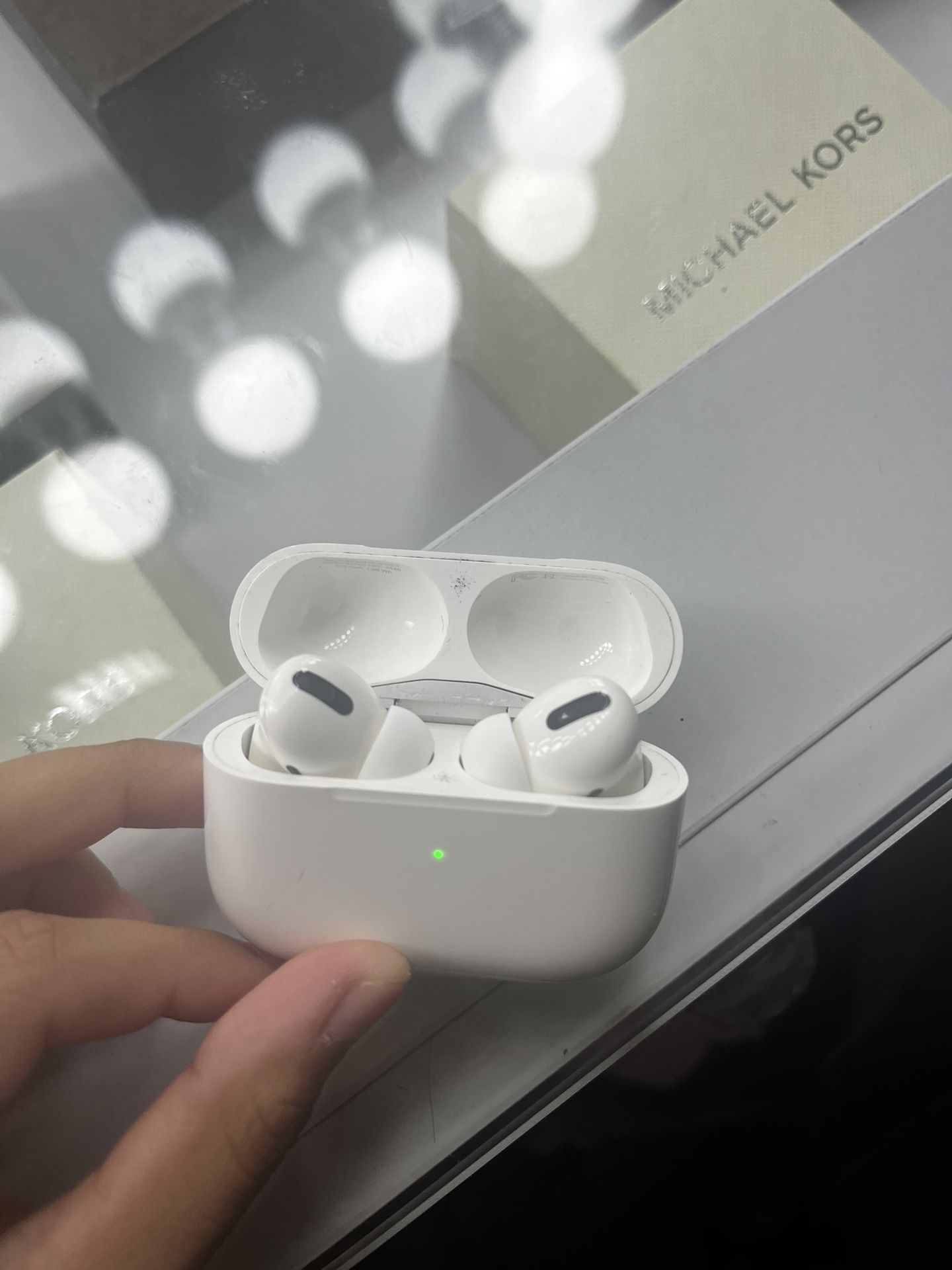 AirPods Pro