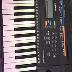 Yamaha keyboard Prs-E253 And Keyboard Stand 