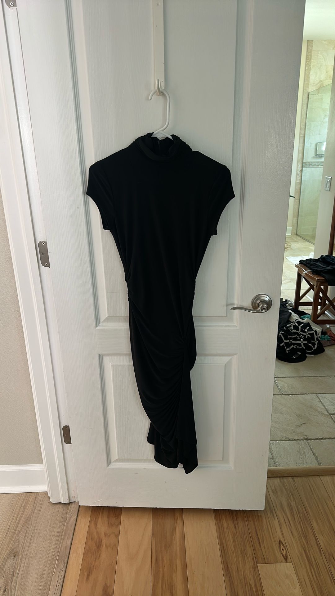 Ladies dress, size 4