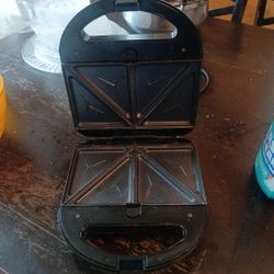 Sandwich Press