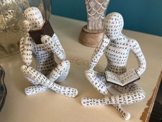Reading Pulp Figurines