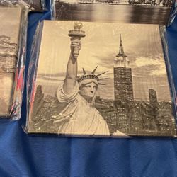 Cuatro cuadros  Nuevos 