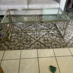 Mesa De Sentro