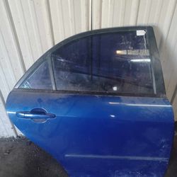03 mazda 6 right rear door 