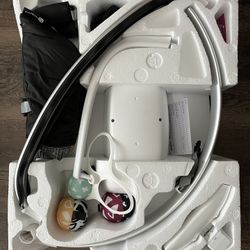 4moms MamaRoo Multi-Motion Baby Swing, Bluetooth Enabled with 5 Unique Motions, Black