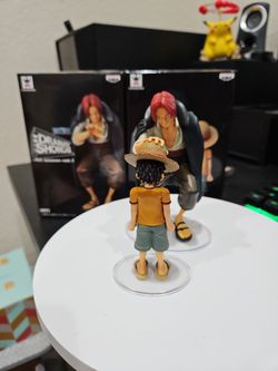 One Piece DRAMATIC SHOWCASE 4th season vol.1 set of 2 Luffy Shanks