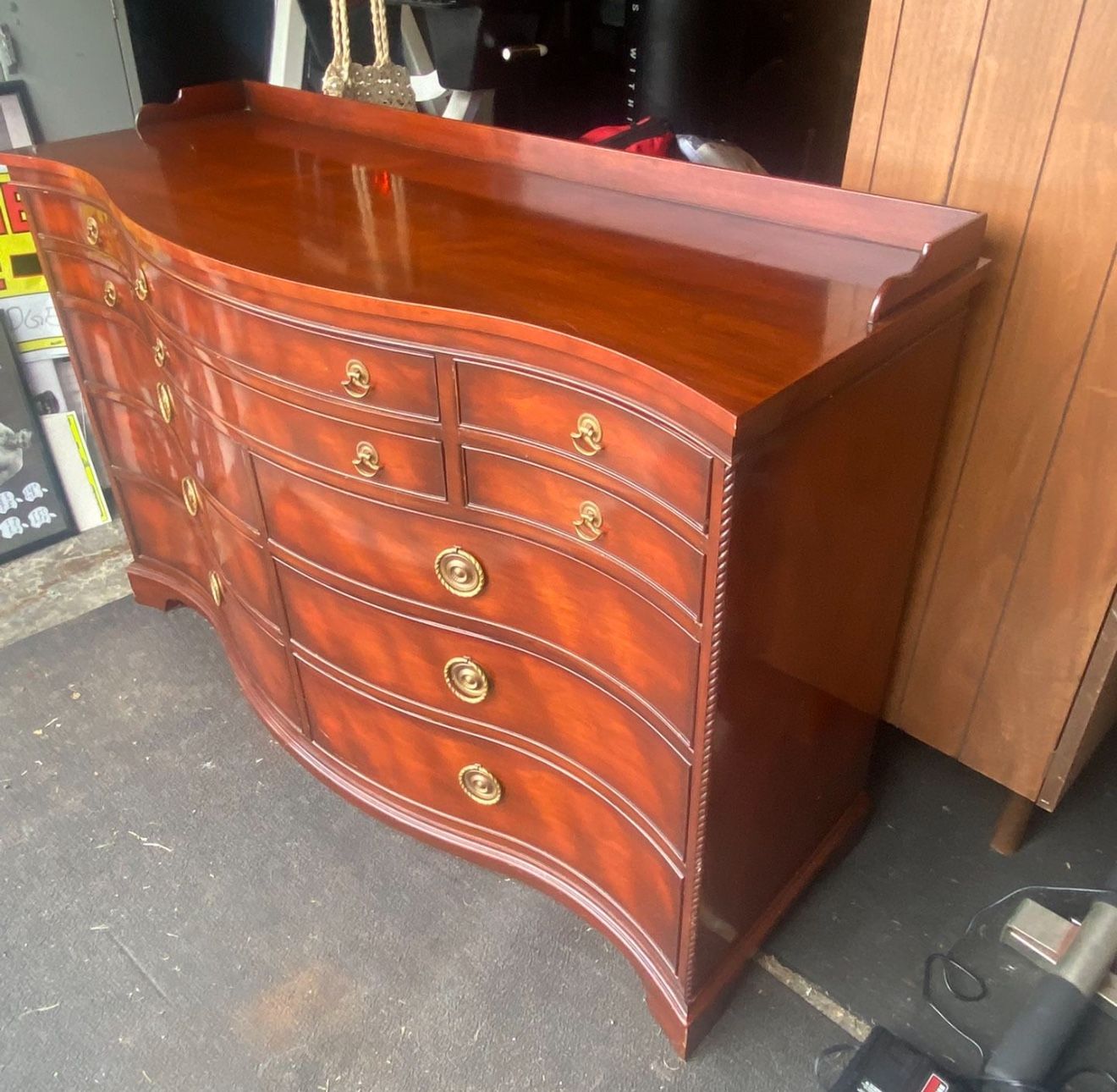 Beautiful Vintage Morganton Antique Bedroom Set 4 Post Bed , Dresser And Mirror Full Size Pick Up In Orting The Morganton Furniture Company was a we