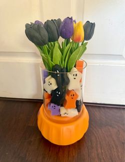 Halloween vase