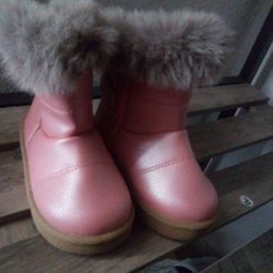 New Girls Size 5 Pink Fur Boots 