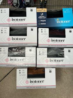 Men’s Isotoner slippers 7 pairs new