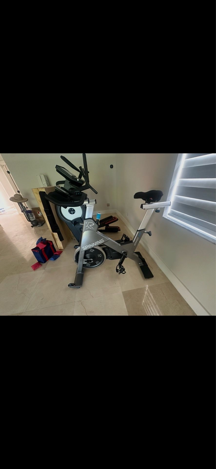 Spinning Spinner Exercise Bike – Like New – $375