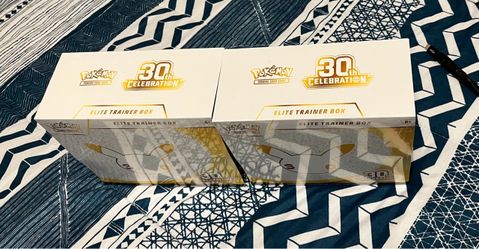 Pokemon 30th Celebration Elite Trainer Box
