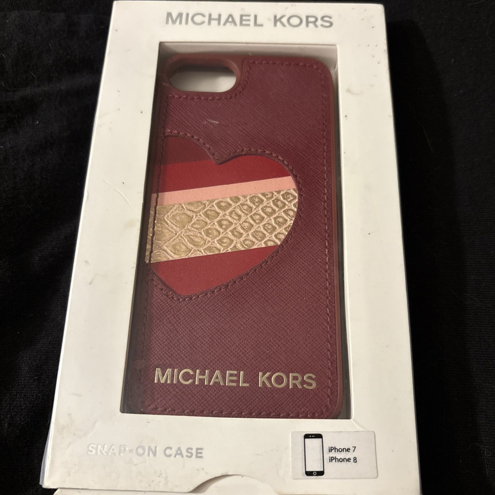 Brand New- Michael KORS Heart Leather Snap -On Case For iPhone 7 & 8