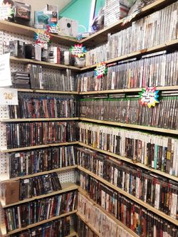 10% off All Retro Video games at Crescent Moon Music and Collectibles
